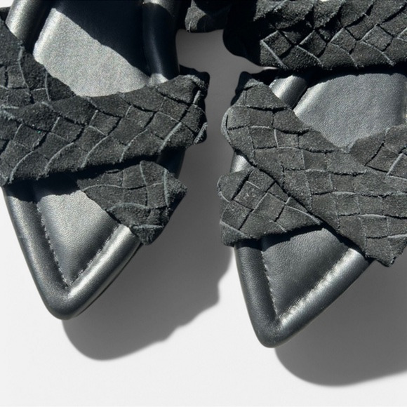 Rag & Bone Lewis Pointed Flat Slip On Leather Braided woven Sandals 7 womens - Picture 3 of 5